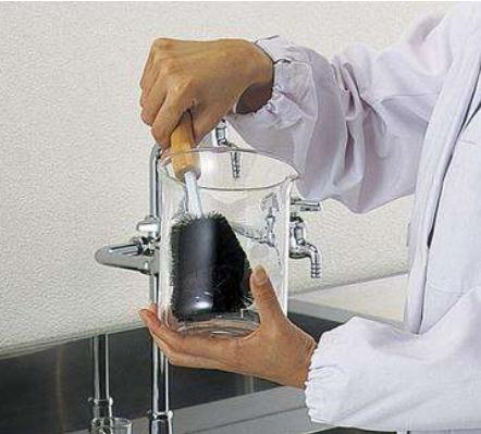 實(shí)驗(yàn)親測！相信我，洗瓶機(jī)真的比手洗好用多了！